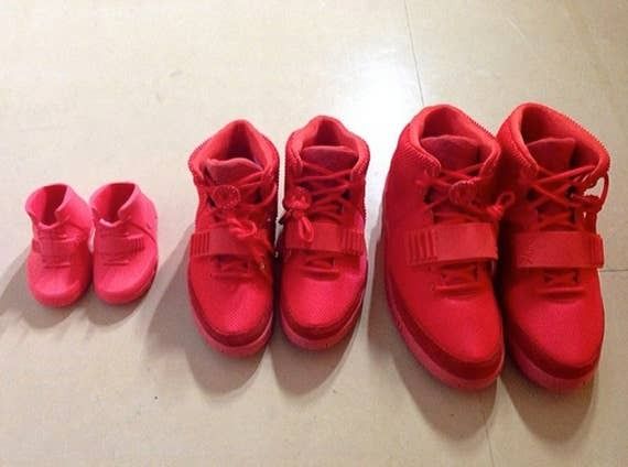 Đôi giày thể thao đình đám mọi thời đại - Nike Air Yeezy Red October-17.jpg