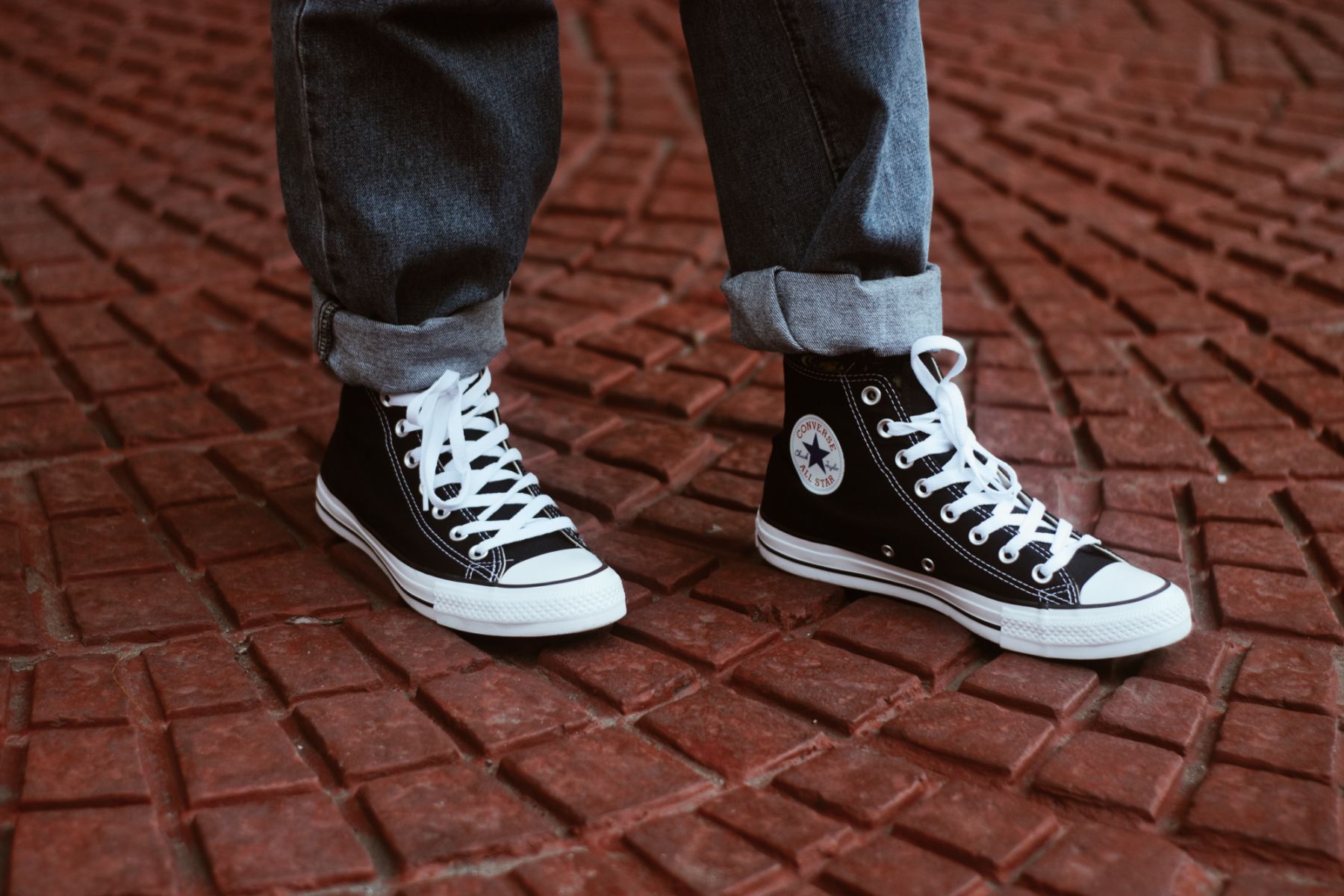 Thương hiệu giày  Converse