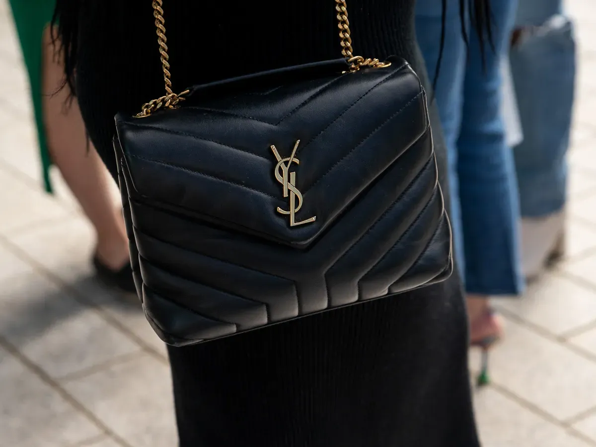 Túi Saint Laurent Loulou.webp