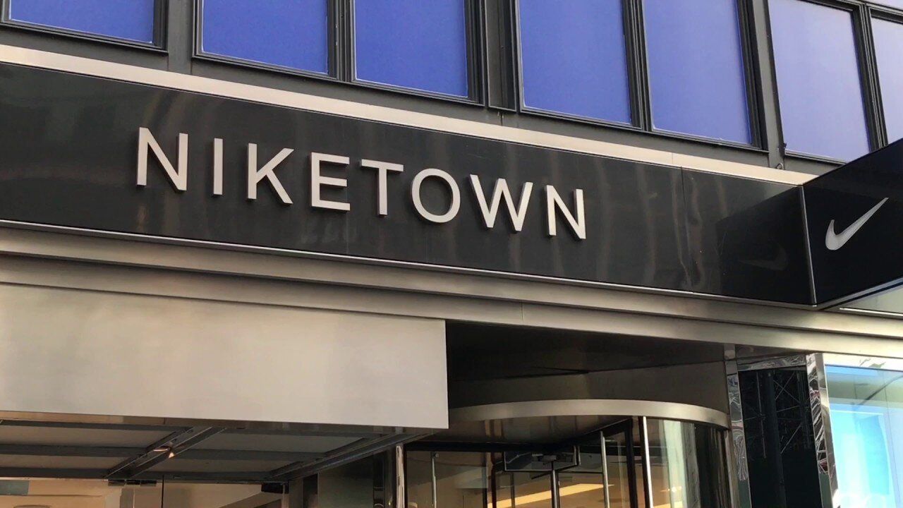 niketown 1.jpg